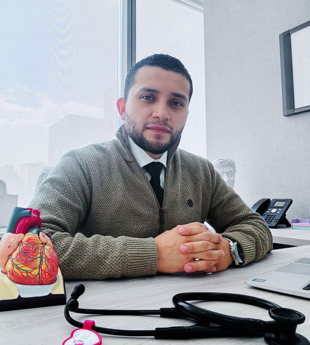 Cardiólogo en Tlalnepantla Dr. Juan Carlos Mandujano especialista en enfermedades del corazón